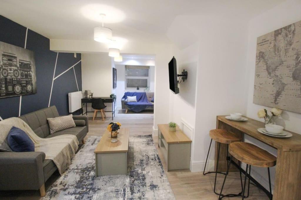 Spacious 1 Bed Apartment 1 Minute Walk From Square Nottingham Exteriör bild
